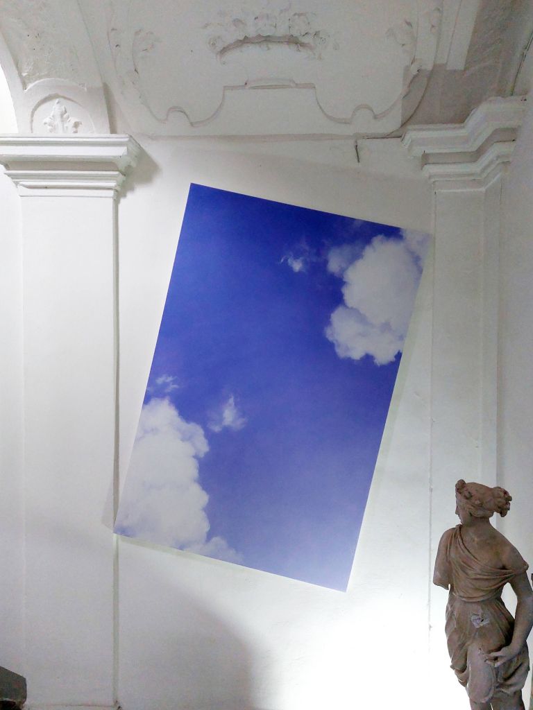 Andrea Mario Bert, Come una macchina, nel tempo, palindromo, olio e pigmento puro su tela, cm 150x100, 2023
